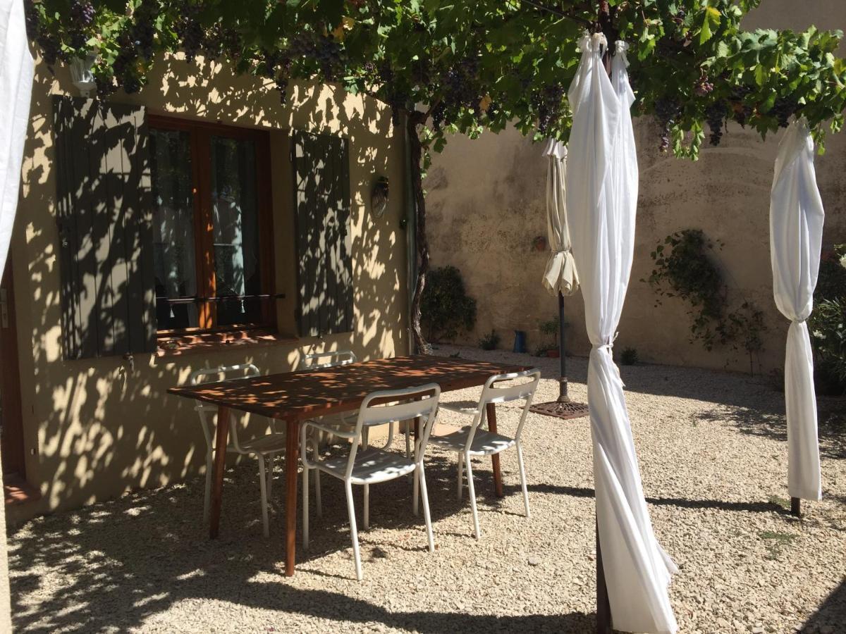 Maison De Vacances Jocelyne Lauris Kültér fotó