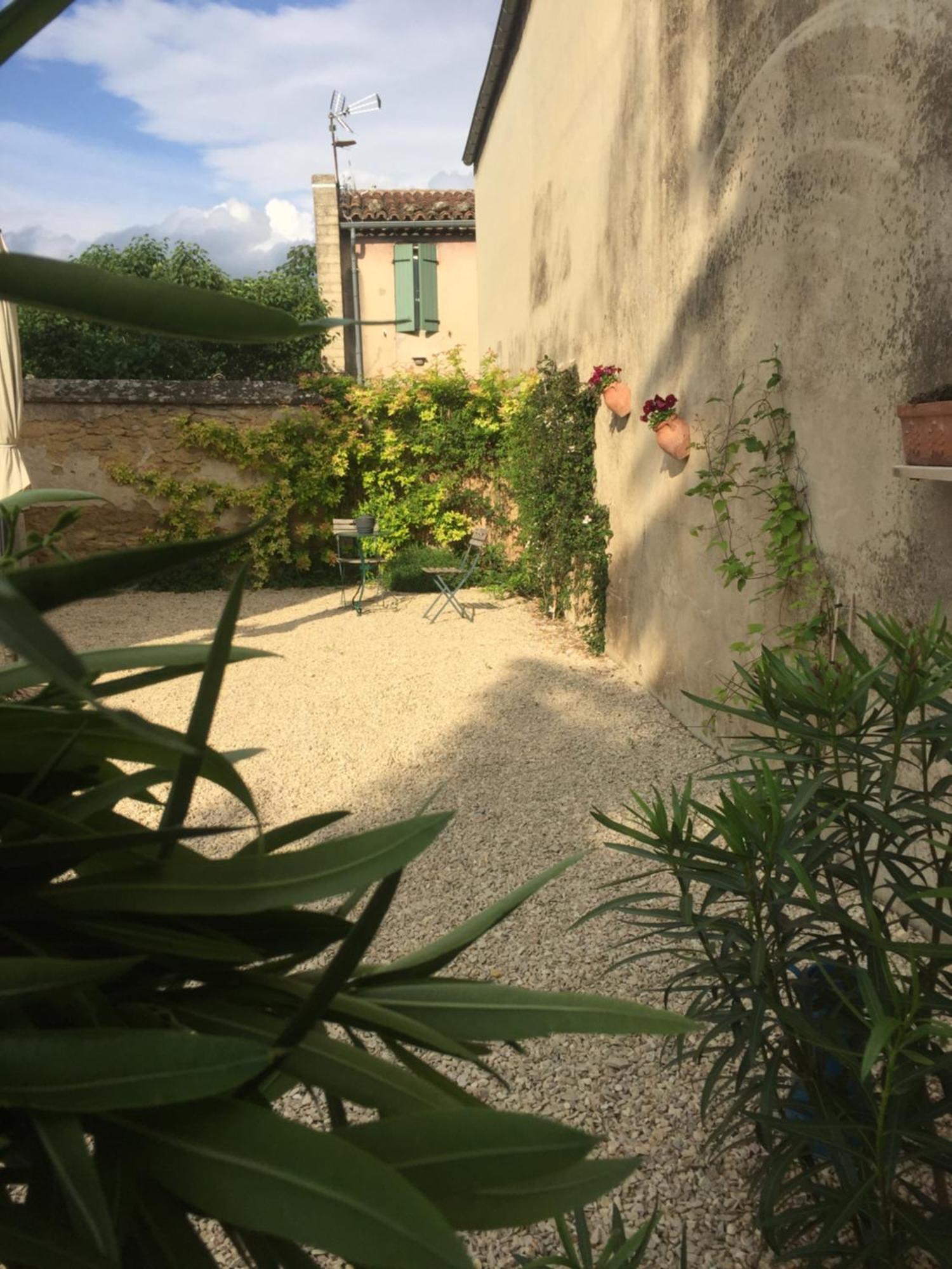 Maison De Vacances Jocelyne Lauris Kültér fotó