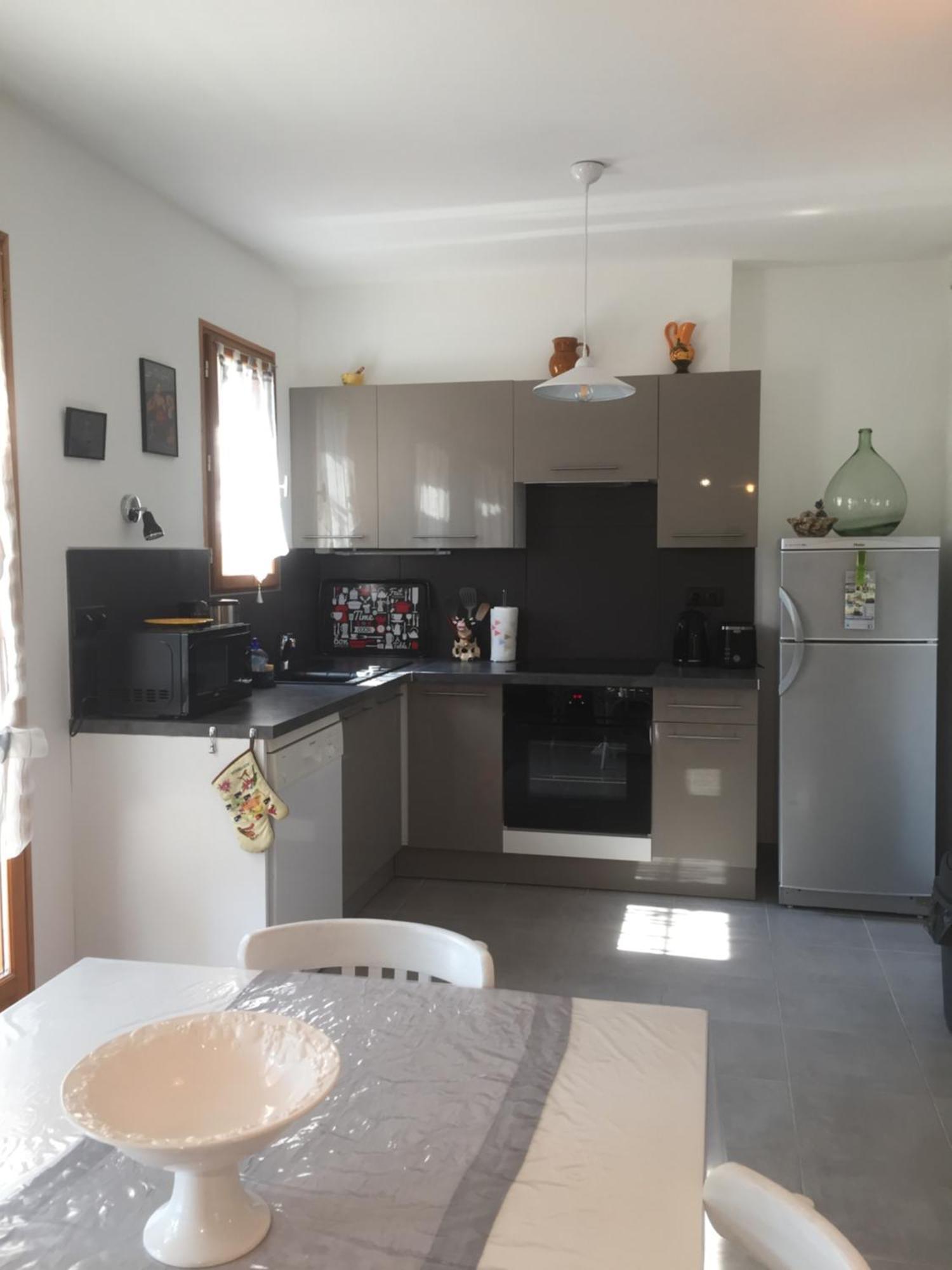 Maison De Vacances Jocelyne Lauris Kültér fotó