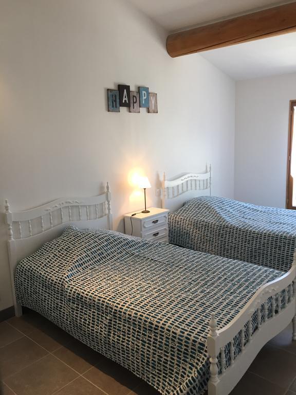 Maison De Vacances Jocelyne Lauris Kültér fotó